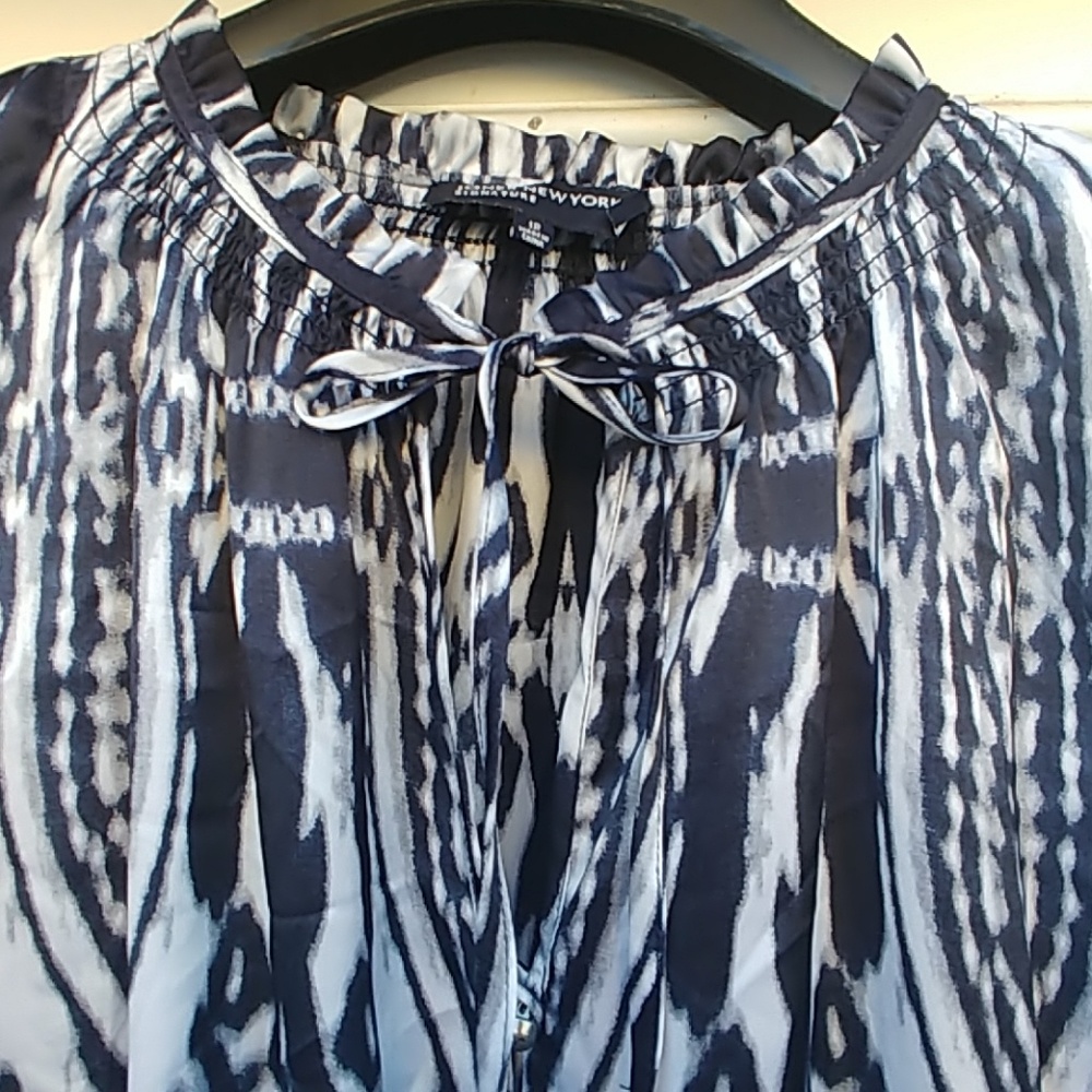 Dress - Picture 2 of 2
